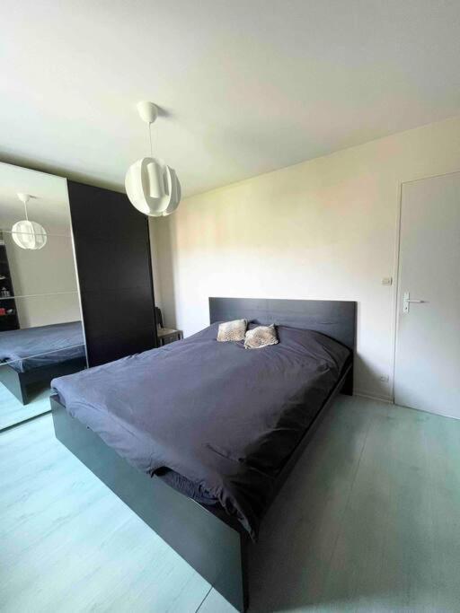 Maison Entre Lacs Et Forets Montréal La Cluse 外观 照片