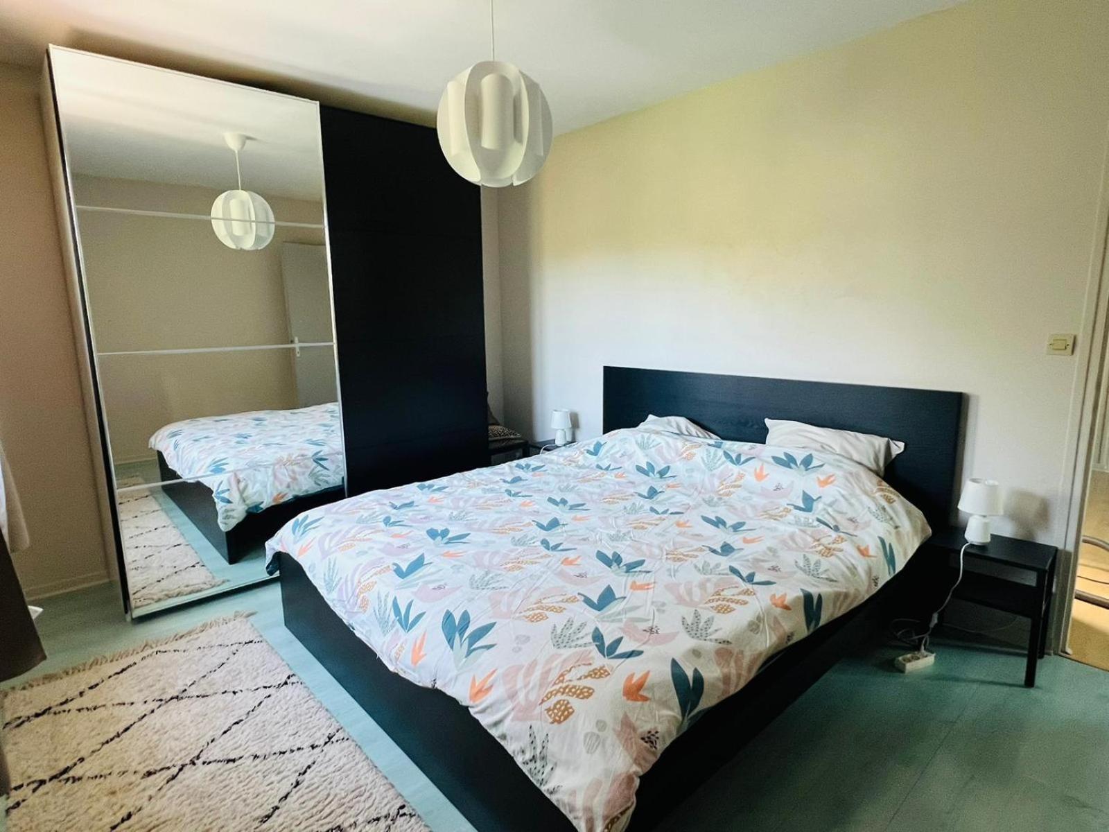 Maison Entre Lacs Et Forets Montréal La Cluse 外观 照片